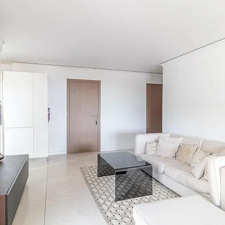 Vue Aux Portes De Monaco, Piscine, Sauna & Garage Διαμέρισμα *